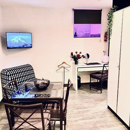 ローマResidenza Toraldoアパートメント エクステリア 写真